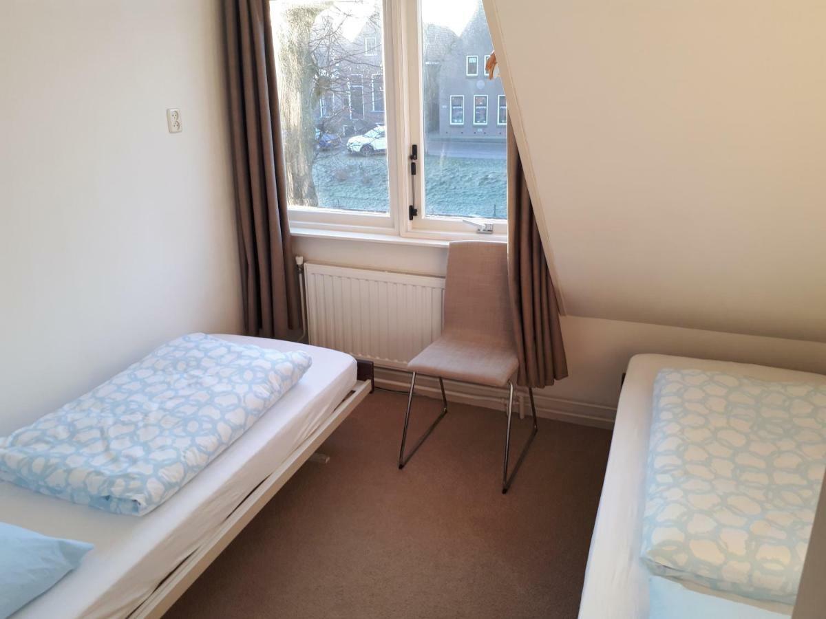 Slapen Aan Het Ijsselmeer - With Seaview And Sunset Stavoren Exterior foto